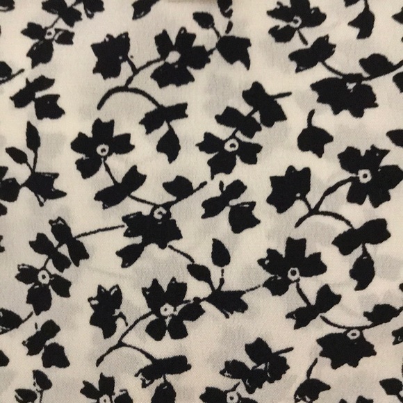 Veronica Beard Costa Sleeveless Delicate Top - Picture 7 of 7